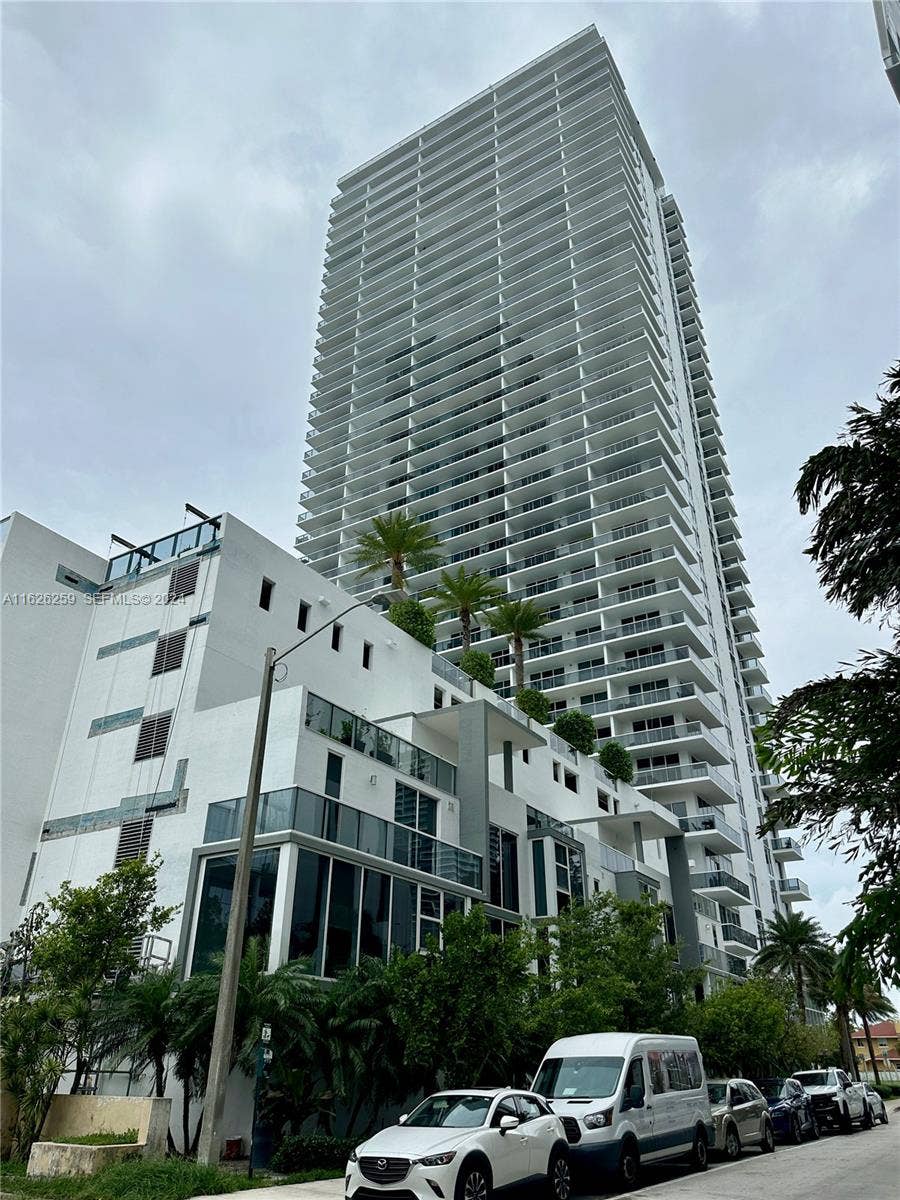 Property photo for 600 NE 27th Street, #2302, Miami, FL