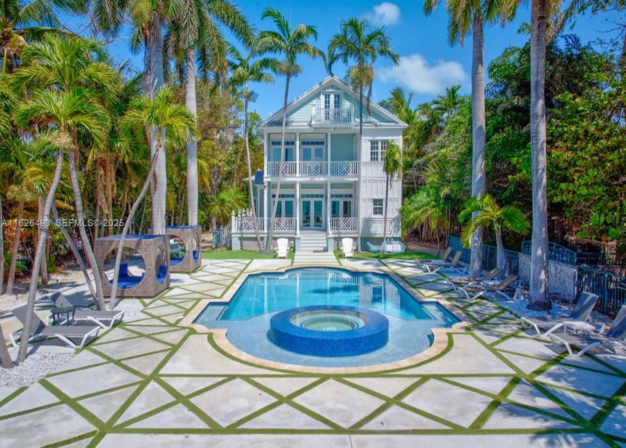 Property photo for 75761 Overseas Highway, Islamorada, FL