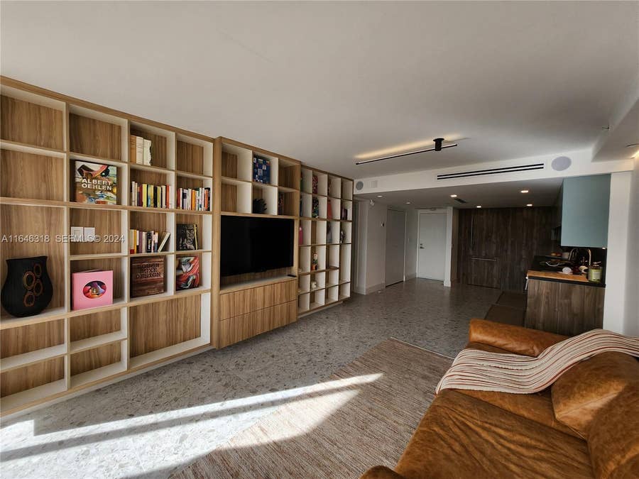 Property photo for 2555 Collins Avenue, #306, Miami Beach, FL
