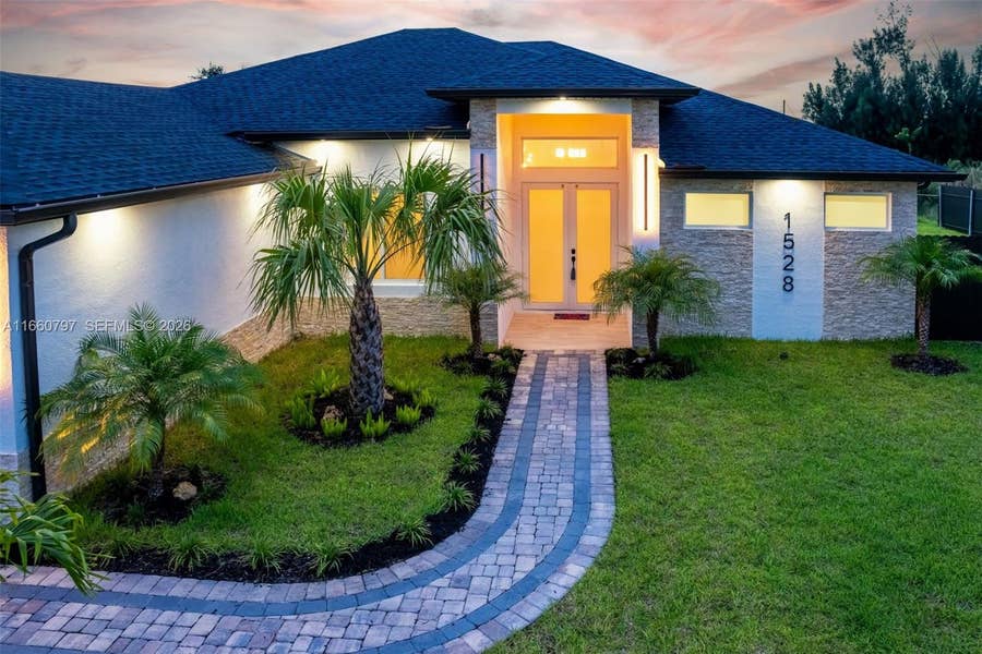 Property photo for 1528 SW 15th Avenue, Cape Coral, FL