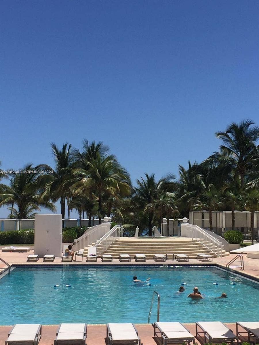 10275 Collins Avenue, #929, Bal Harbour, FL 33154 Photo 5