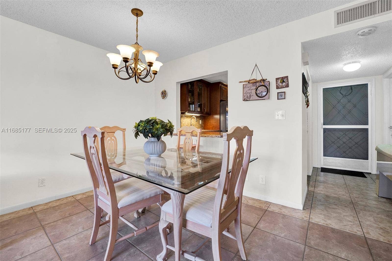 410 SE 2nd Street, #220, Hallandale Beach, FL 33009 Photo 6