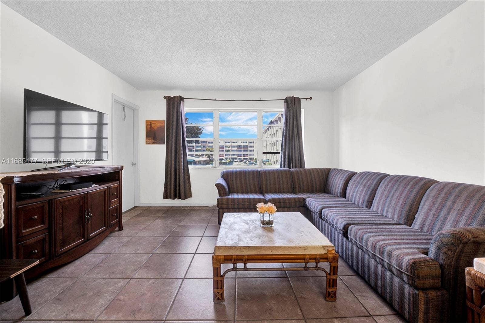 410 SE 2nd Street, #220, Hallandale Beach, FL 33009 Photo 8