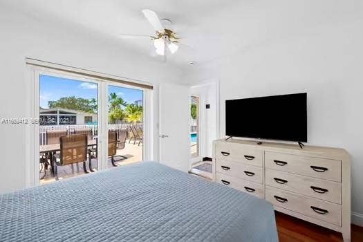 Third Bedroom With Pool Access Door