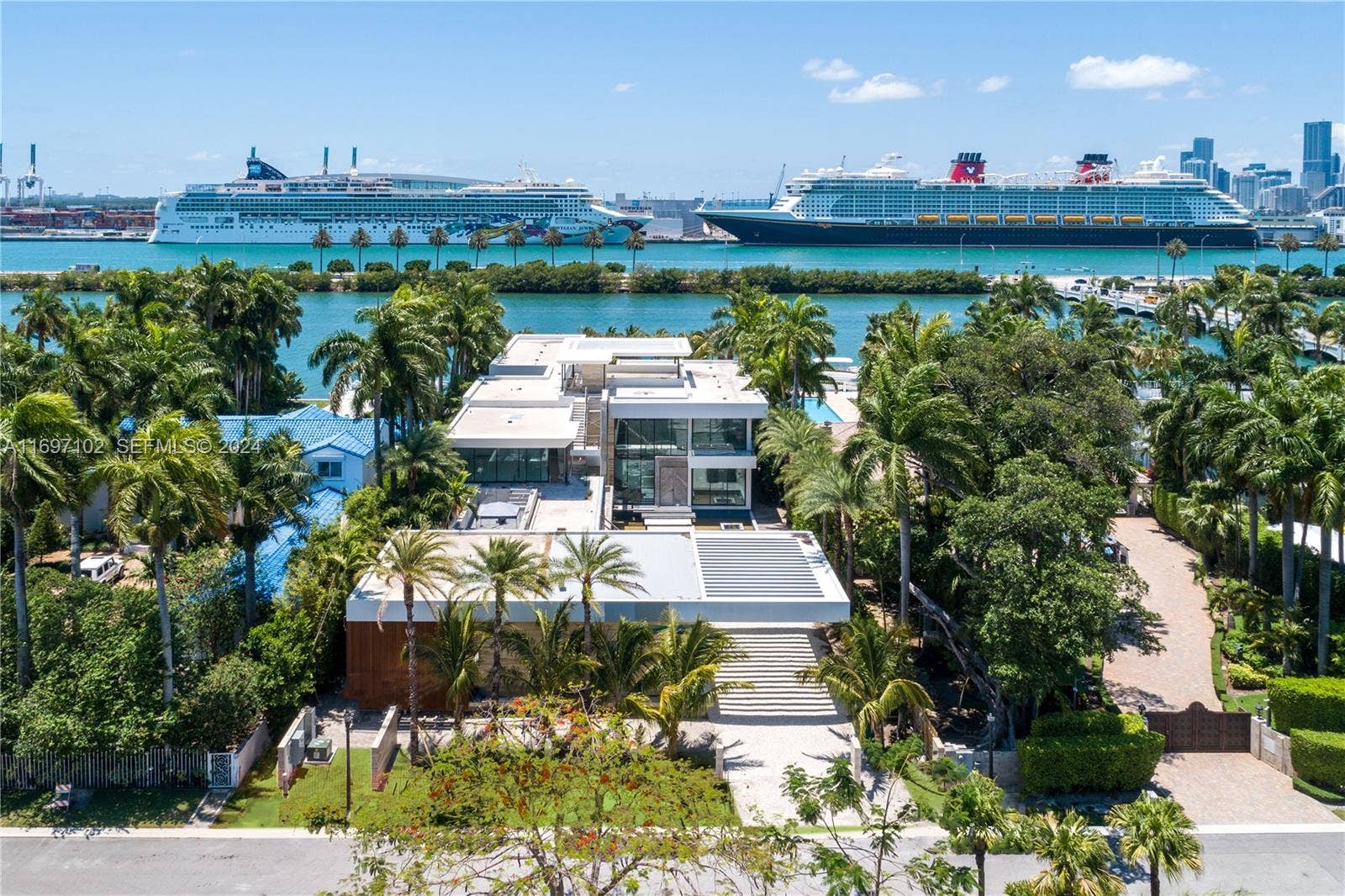130 Palm Avenue, Miami Beach, FL 33139 Photo 3