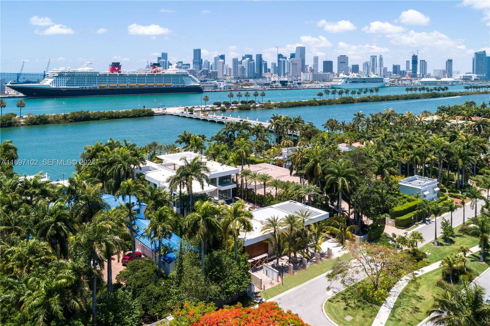 130 Palm Avenue, Miami Beach, FL 33139 Photo 4