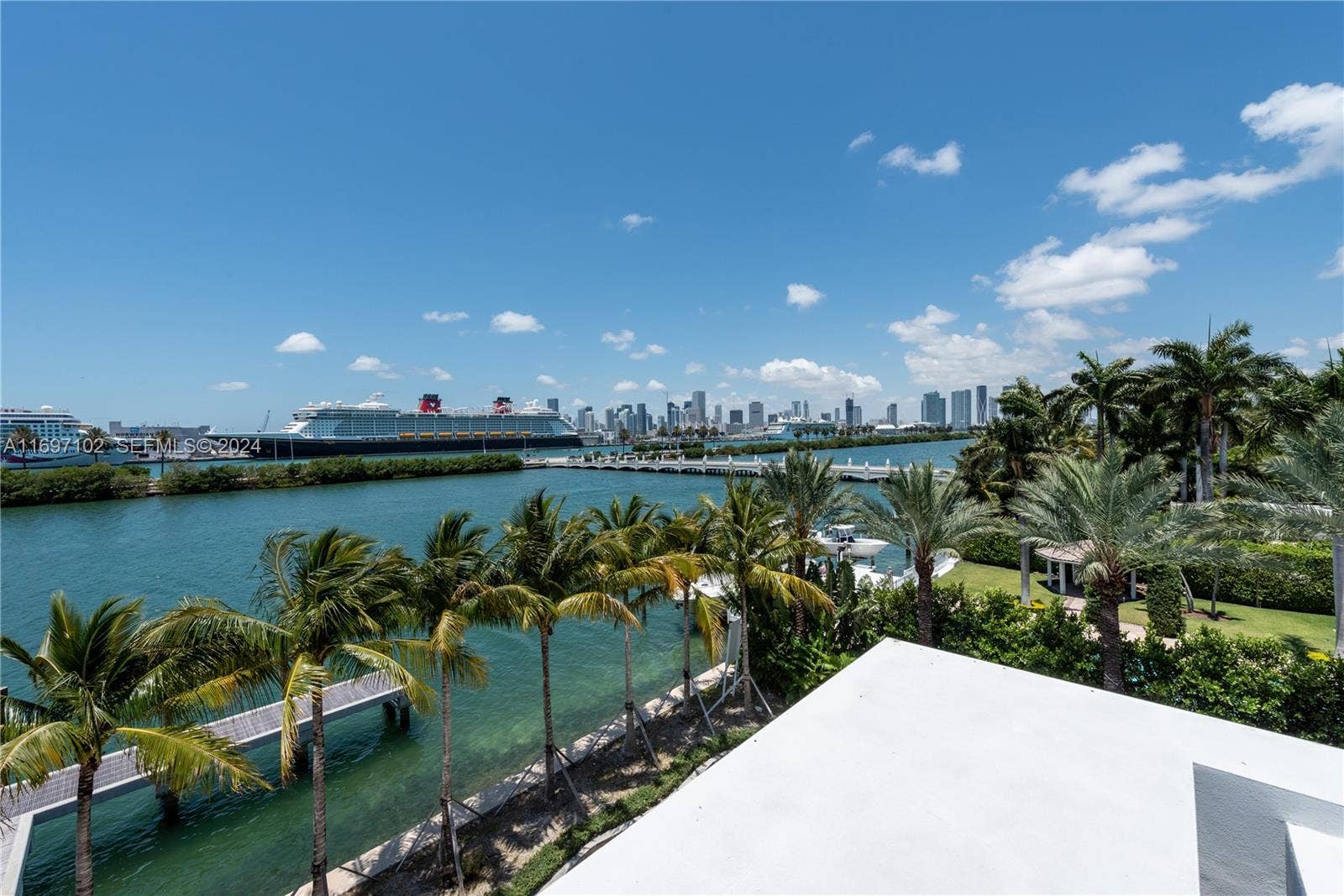 130 Palm Avenue, Miami Beach, FL 33139 Photo 13