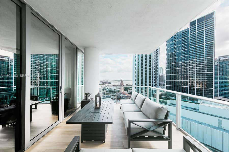 Property photo for 851 NE 1st Avenue, #2111, Miami, FL