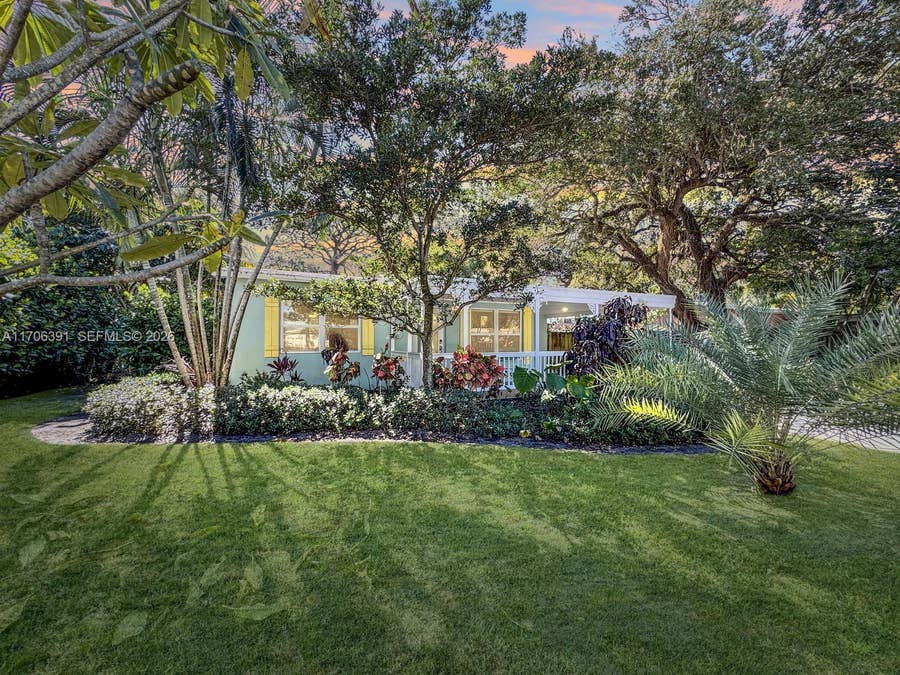 Property photo for 1820 SW 11th Court, Fort Lauderdale, FL