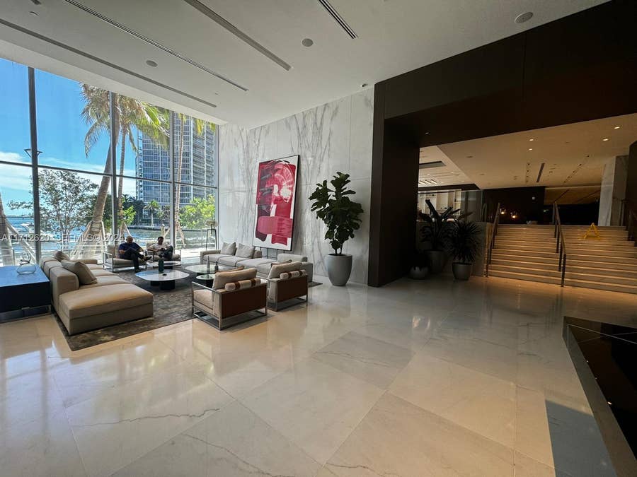 Property photo for 300 Biscayne Boulevard Way, #1806, Miami, FL