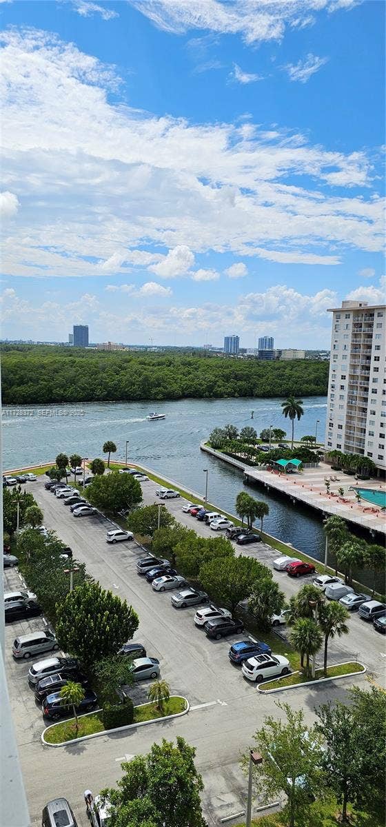 Property photo for 500 Bayview Drive, #1117, Sunny Isles Beach, FL