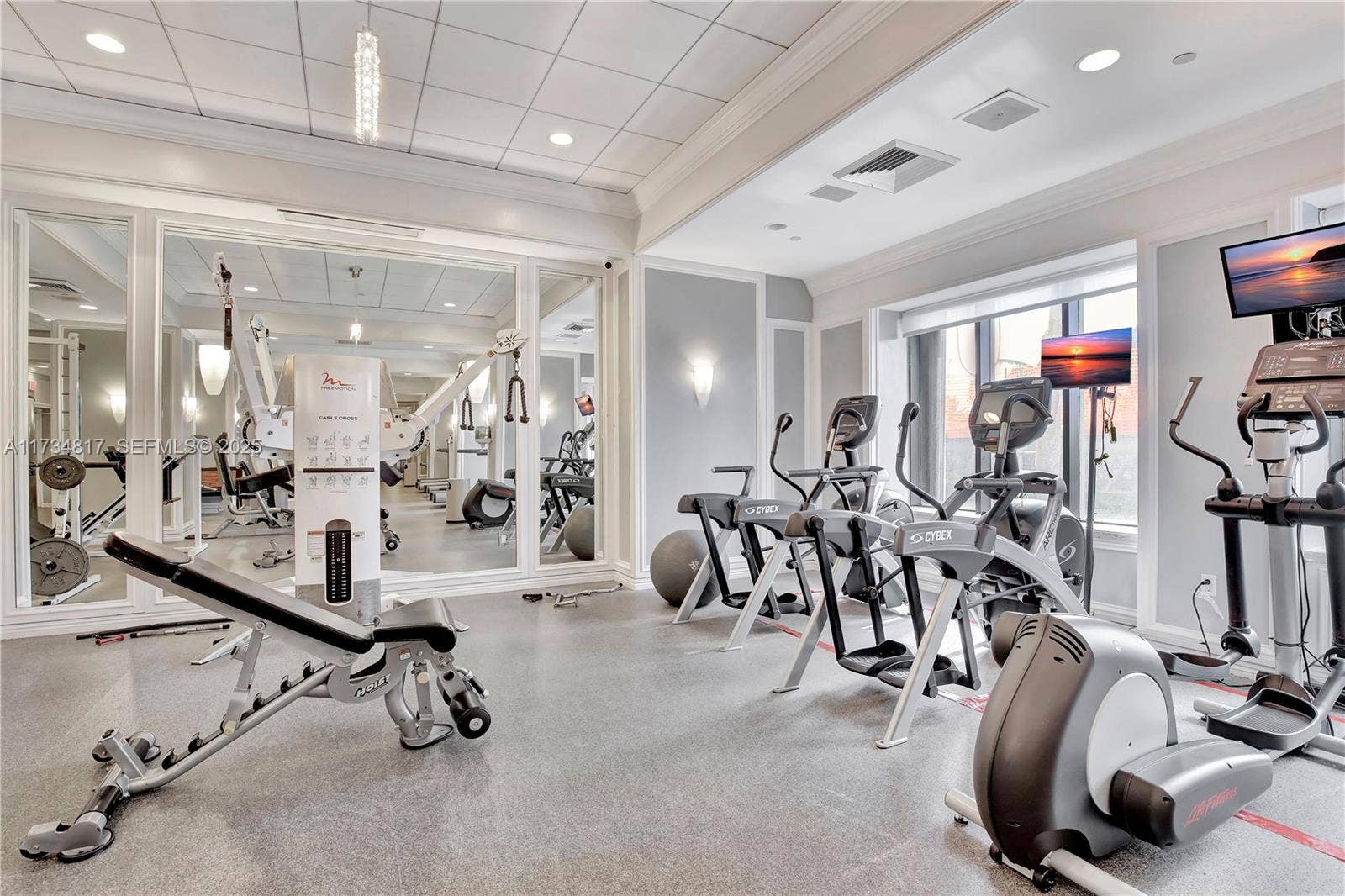 9801 Collins Avenue, #17J, Bal Harbour, FL 33154 Photo 30