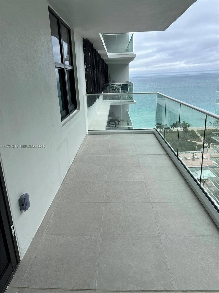 9801 Collins Avenue, #17J, Bal Harbour, FL 33154 Photo 3