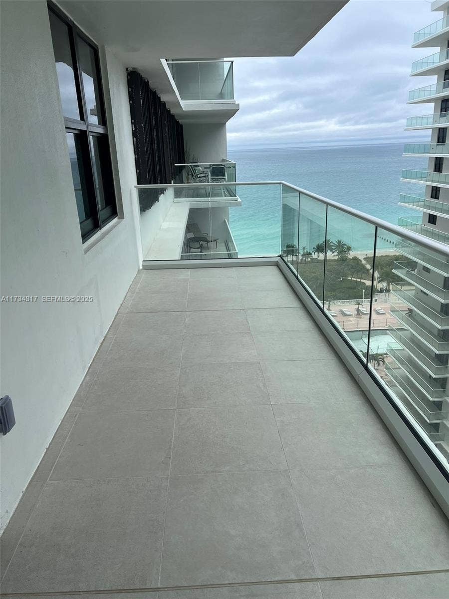 9801 Collins Avenue, #17J, Bal Harbour, FL 33154 Photo 2
