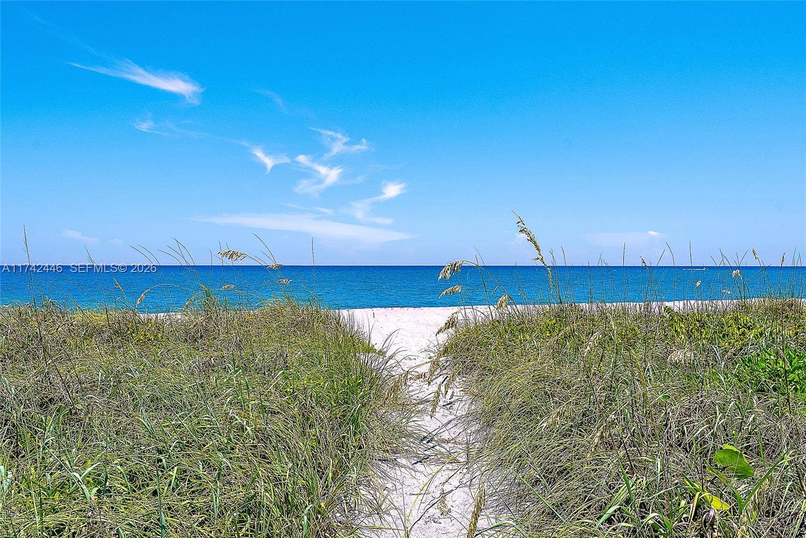 22 Ocean Drive, Jupiter Inlet Colony, FL 33469 Beach Access