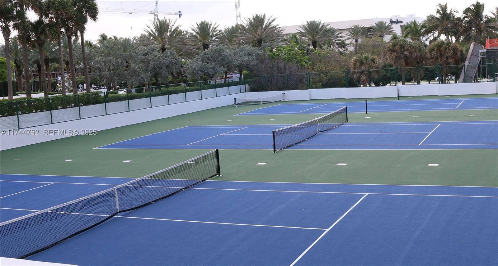 Balmoral tennis couts