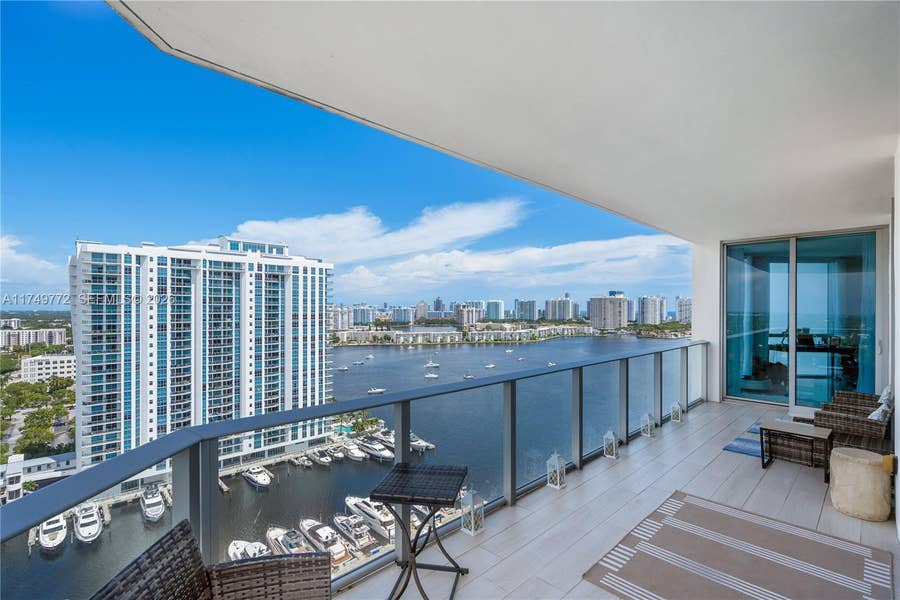 Property photo for 17111 Biscayne Boulevard, #2001, North Miami Beach, FL