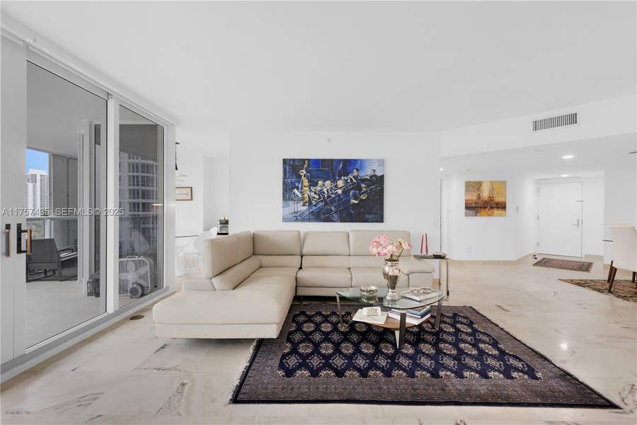Property photo for 21055 Yacht Club Drive, #902, Aventura, FL