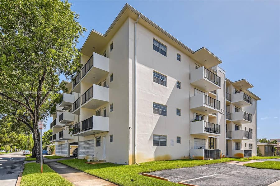 Property photo for 1855 Plunkett Street, #406, Hollywood, FL