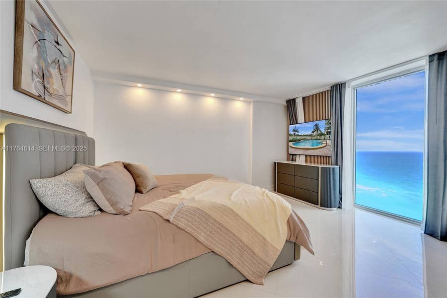 Property photo for 4001 S Ocean Drive, #16P, Hollywood, FL