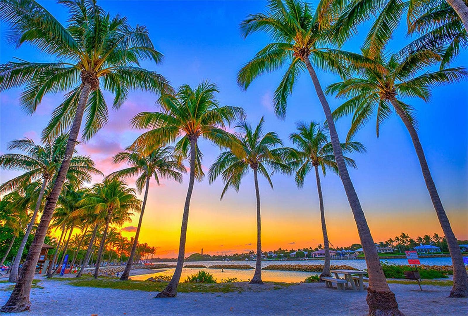 325 N Fairway, Tequesta, FL 33469 Dubois Park