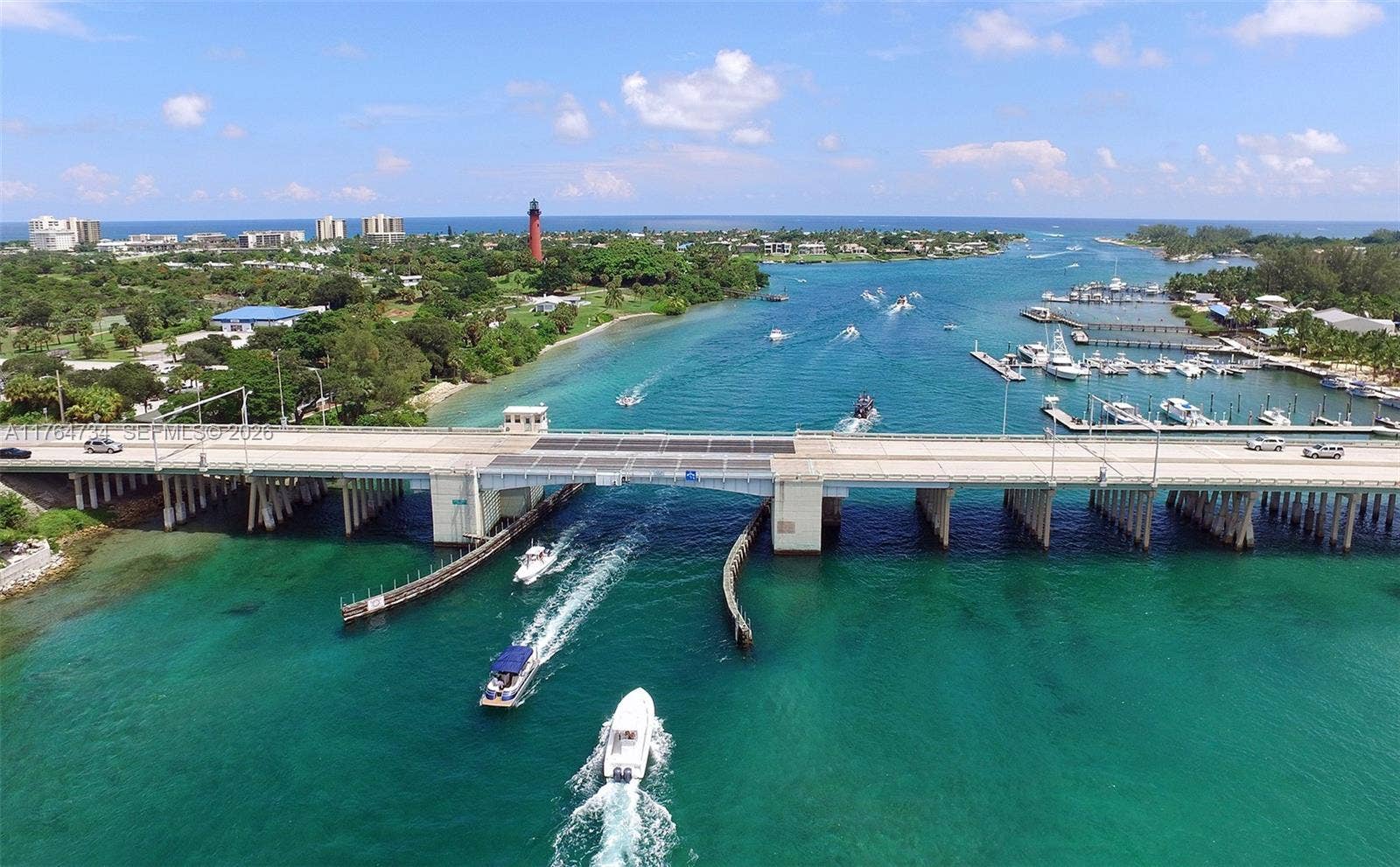 325 N Fairway, Tequesta, FL 33469 Jupiter Lighthouse