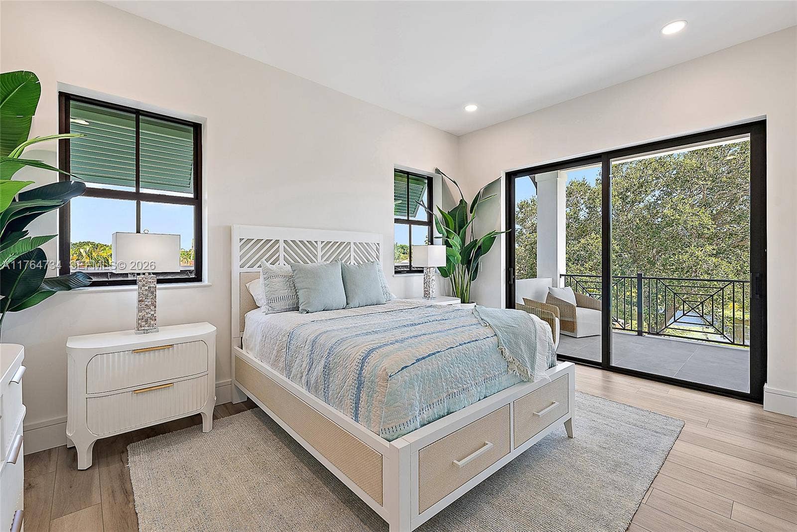 325 N Fairway, Tequesta, FL 33469 Guest Bedroom