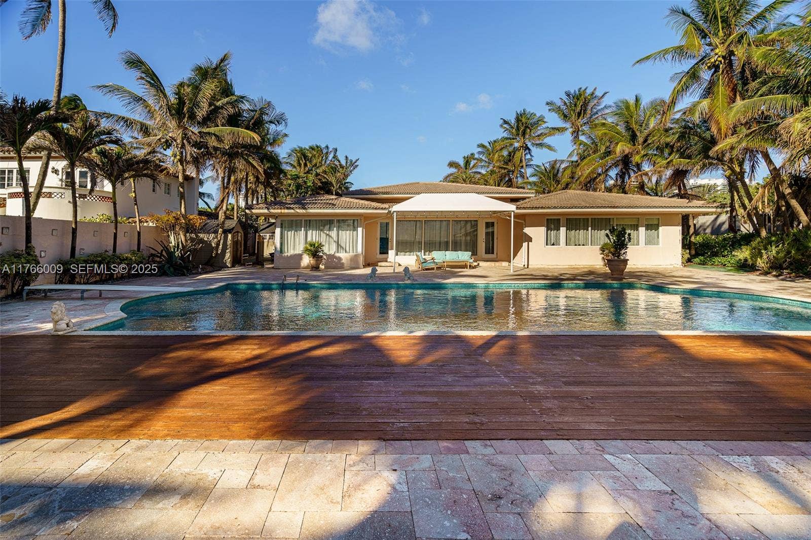 205 Ocean Boulevard, Golden Beach, FL 33160 Photo 11