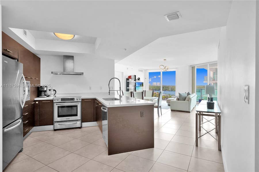 Property photo for 250 Sunny Isles Boulevard, #3-904, Sunny Isles Beach, FL
