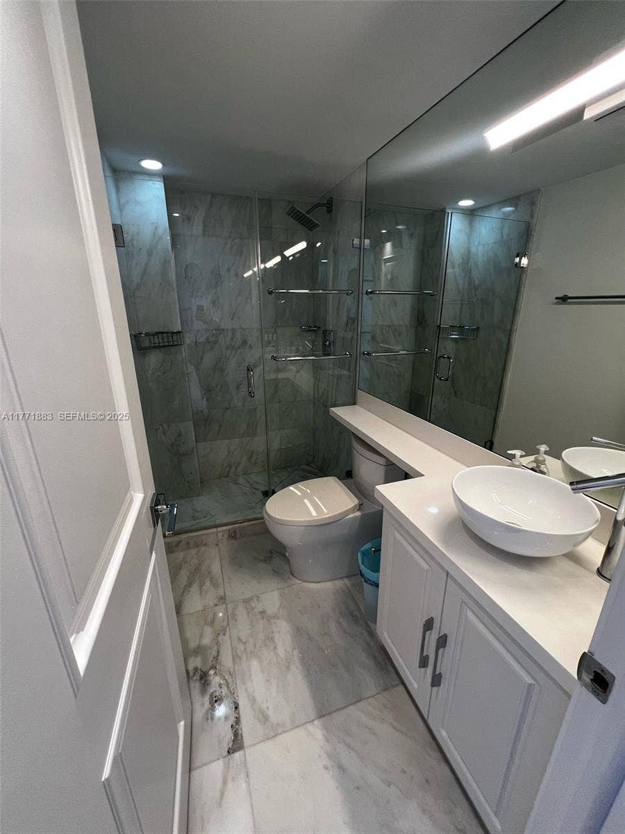 10175 Collins Avenue, #1101, Bal Harbour, Bal Harbour, FL 33154 Photo 25