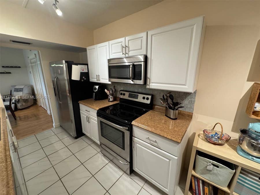 Property photo for 4330 Hillcrest Drive, #304, Hollywood, FL