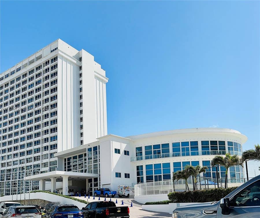 Property photo for 5445 Collins Avenue, #1520, Miami Beach, FL
