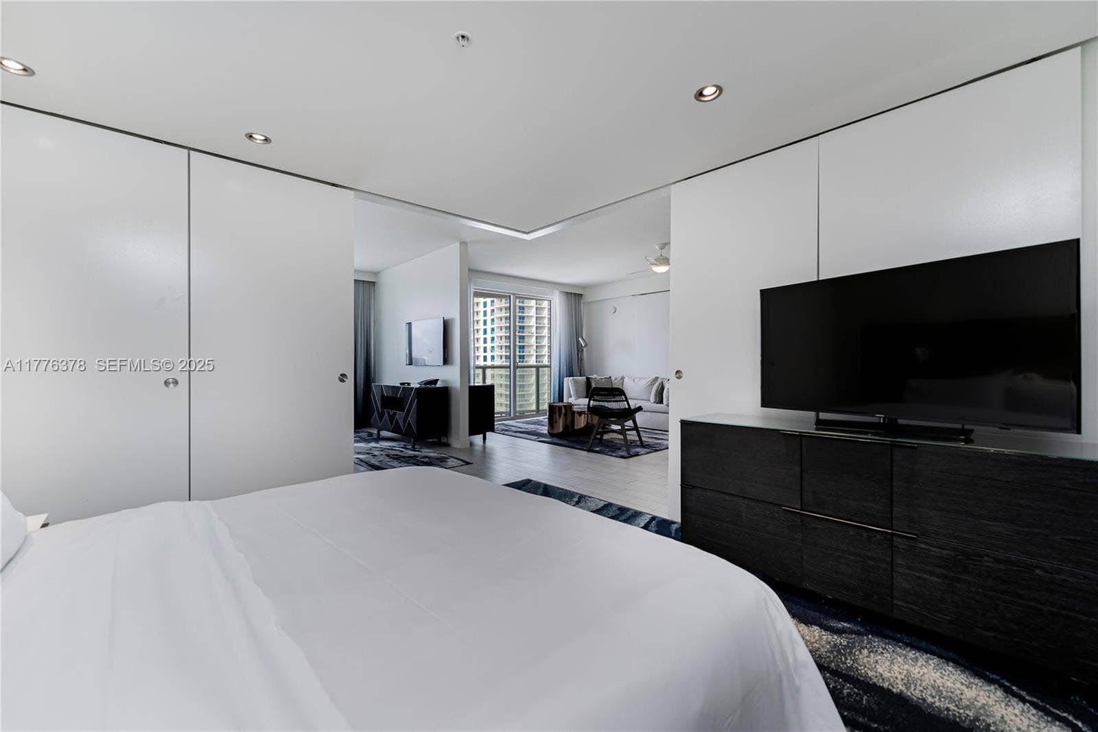 3101 Bayshore Drive, #1504, Fort Lauderdale, FL 33304 Photo 40