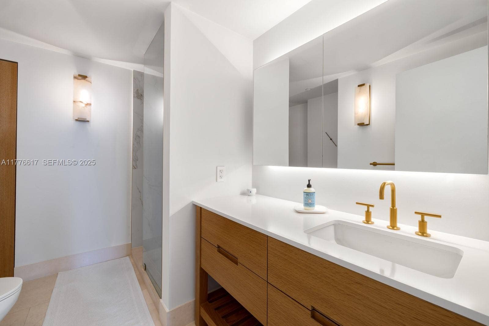 10205 Collins Avenue, #PH3, Bal Harbour, FL 33154 Photo 17