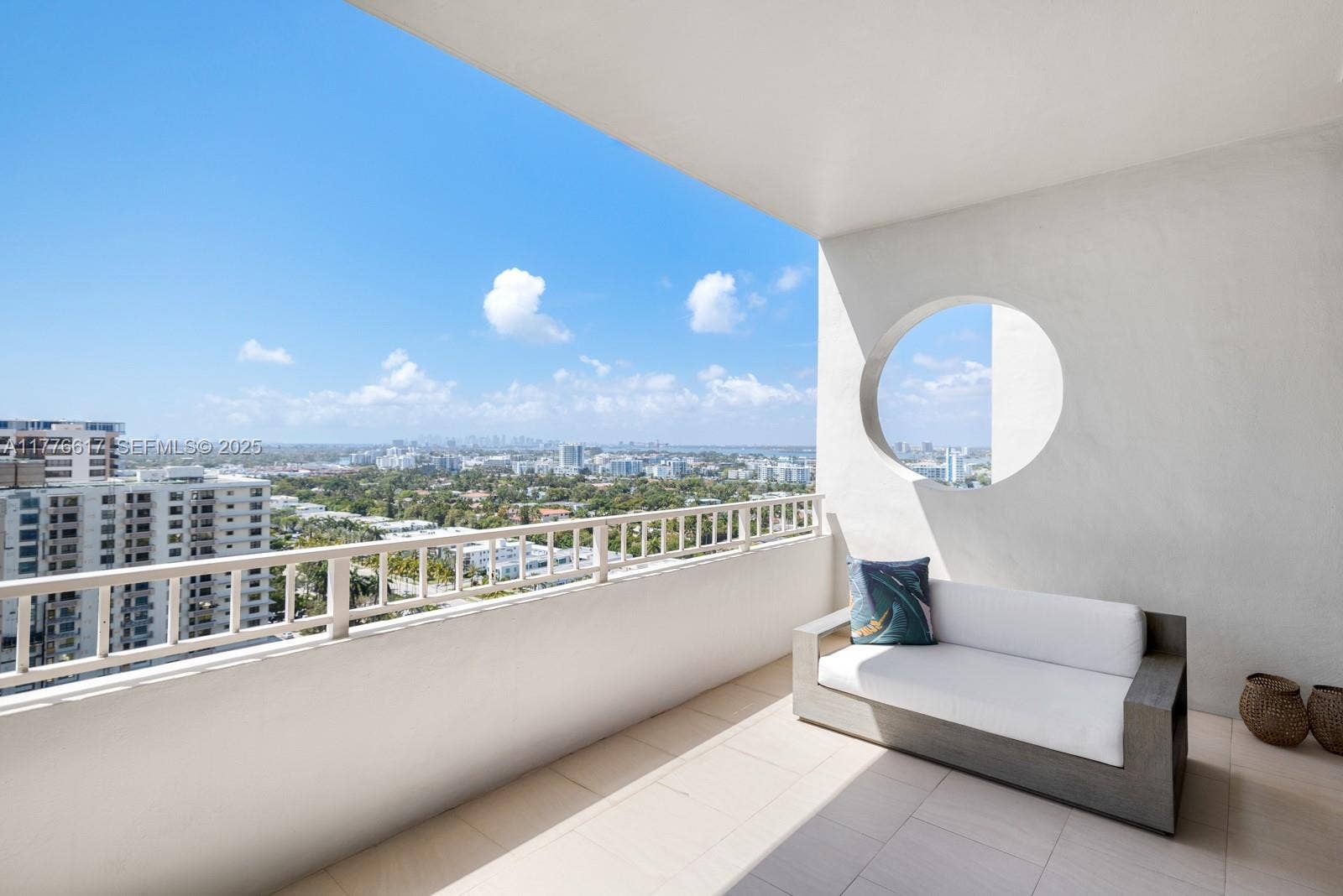 10205 Collins Avenue, #PH3, Bal Harbour, FL 33154 Photo 27