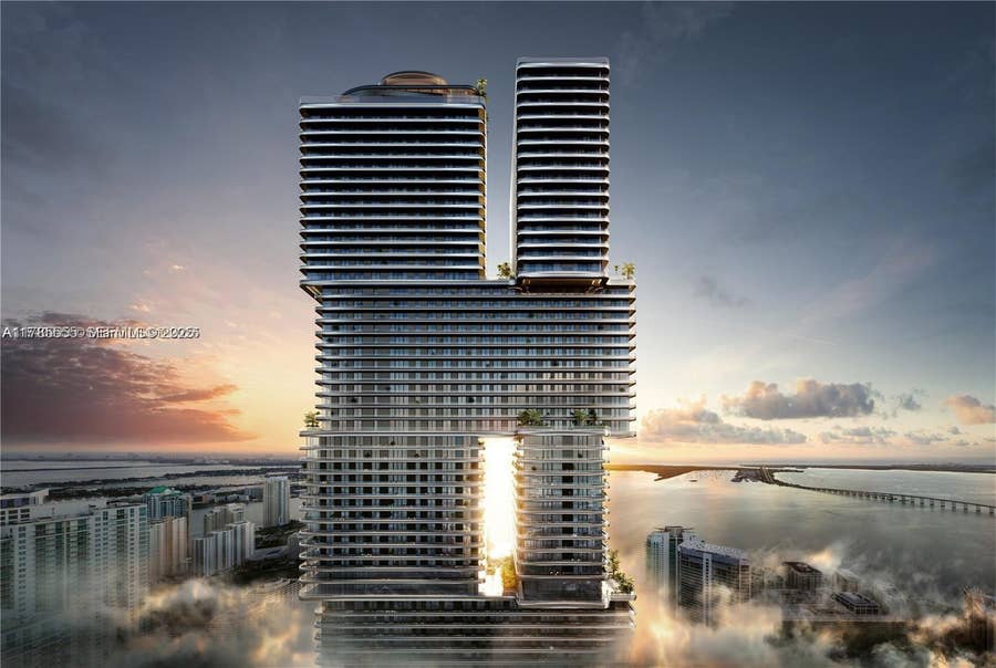 Property photo for 1133 SW 2nd Avenue, #T1-3814, Miami, FL