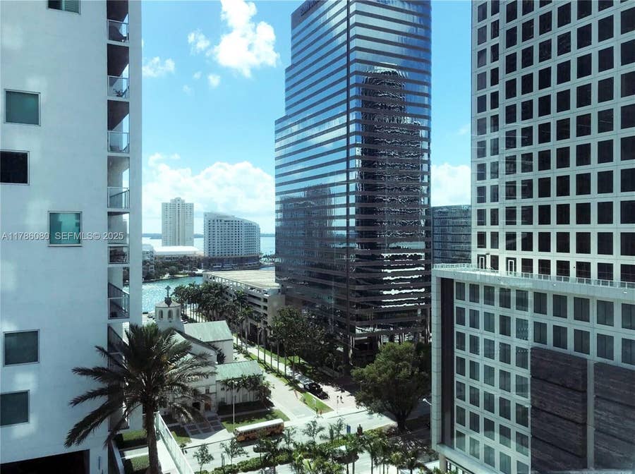 Property photo for 55 SE 6th Street, #1610, Miami, FL