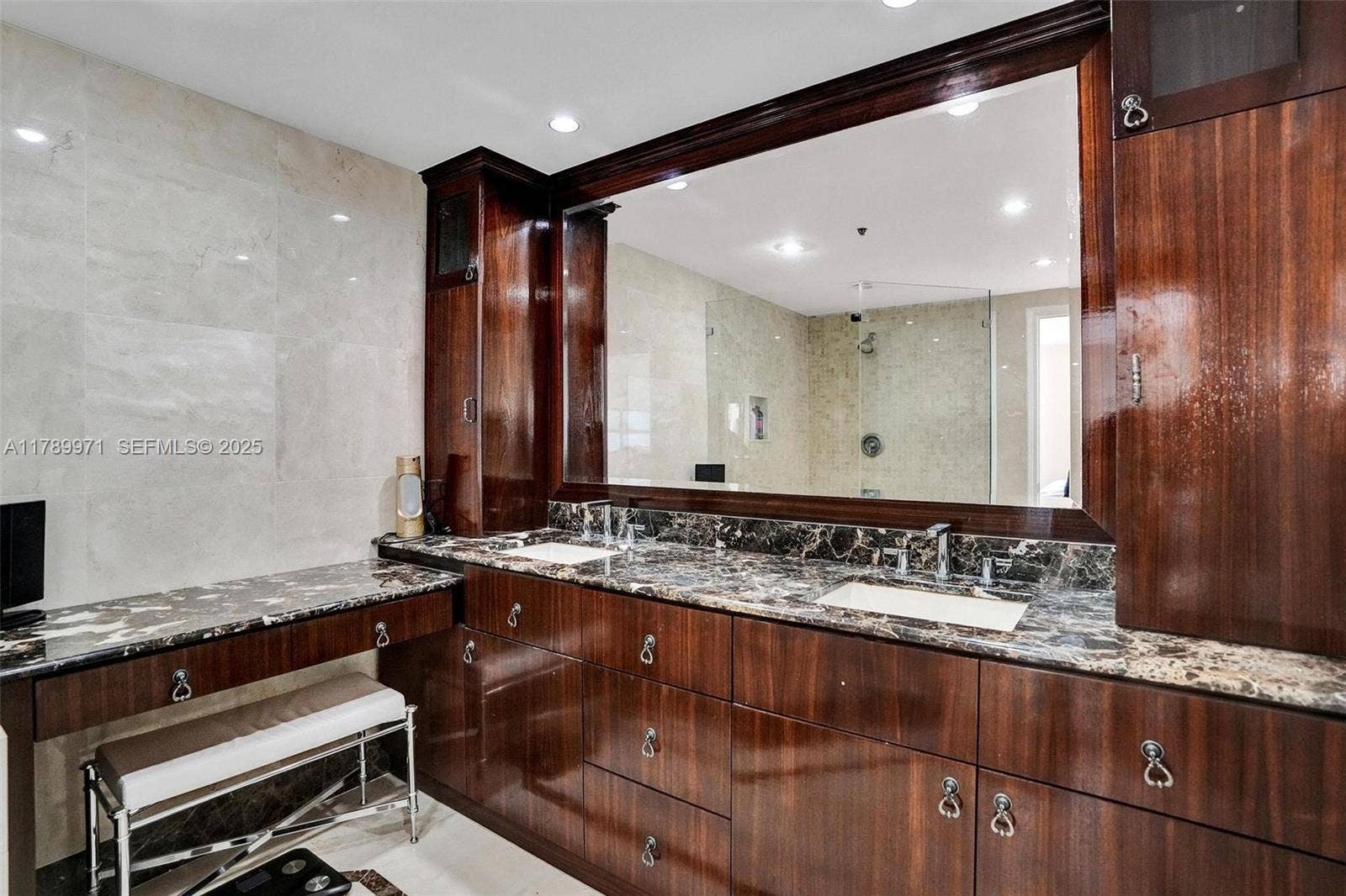 10175 Collins Avenue, #601, Bal Harbour, Bal Harbour, FL 33154 Photo 11