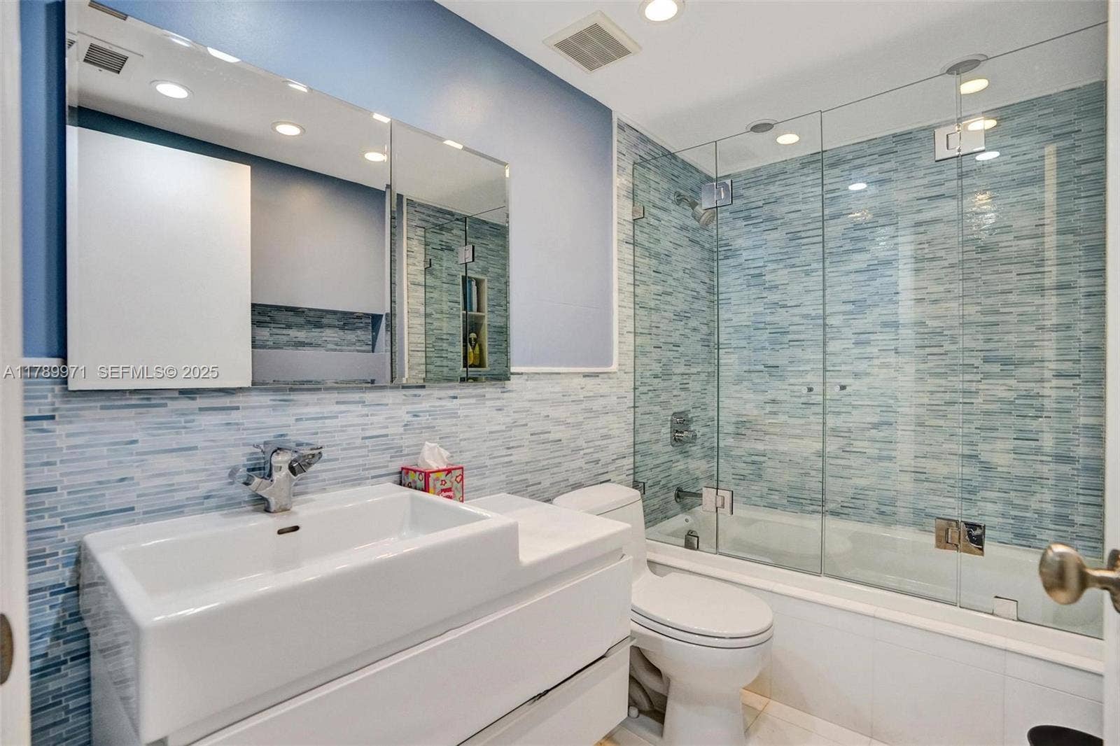 10175 Collins Avenue, #601, Bal Harbour, Bal Harbour, FL 33154 Photo 14