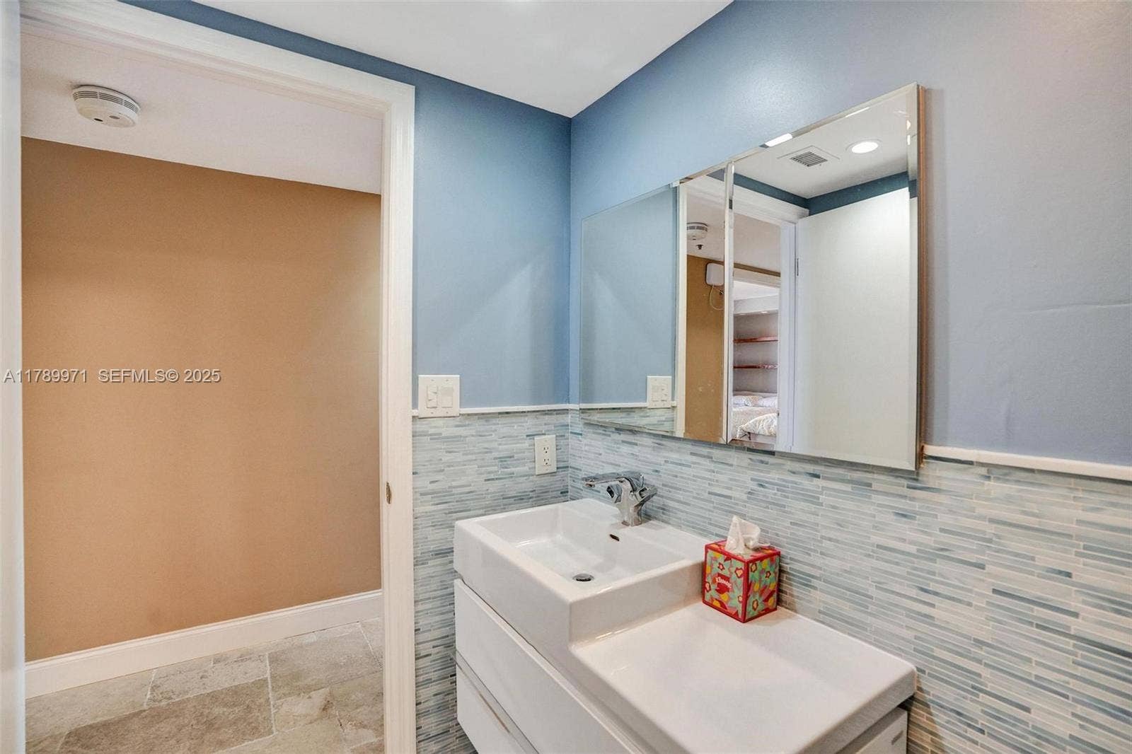10175 Collins Avenue, #601, Bal Harbour, Bal Harbour, FL 33154 Photo 13