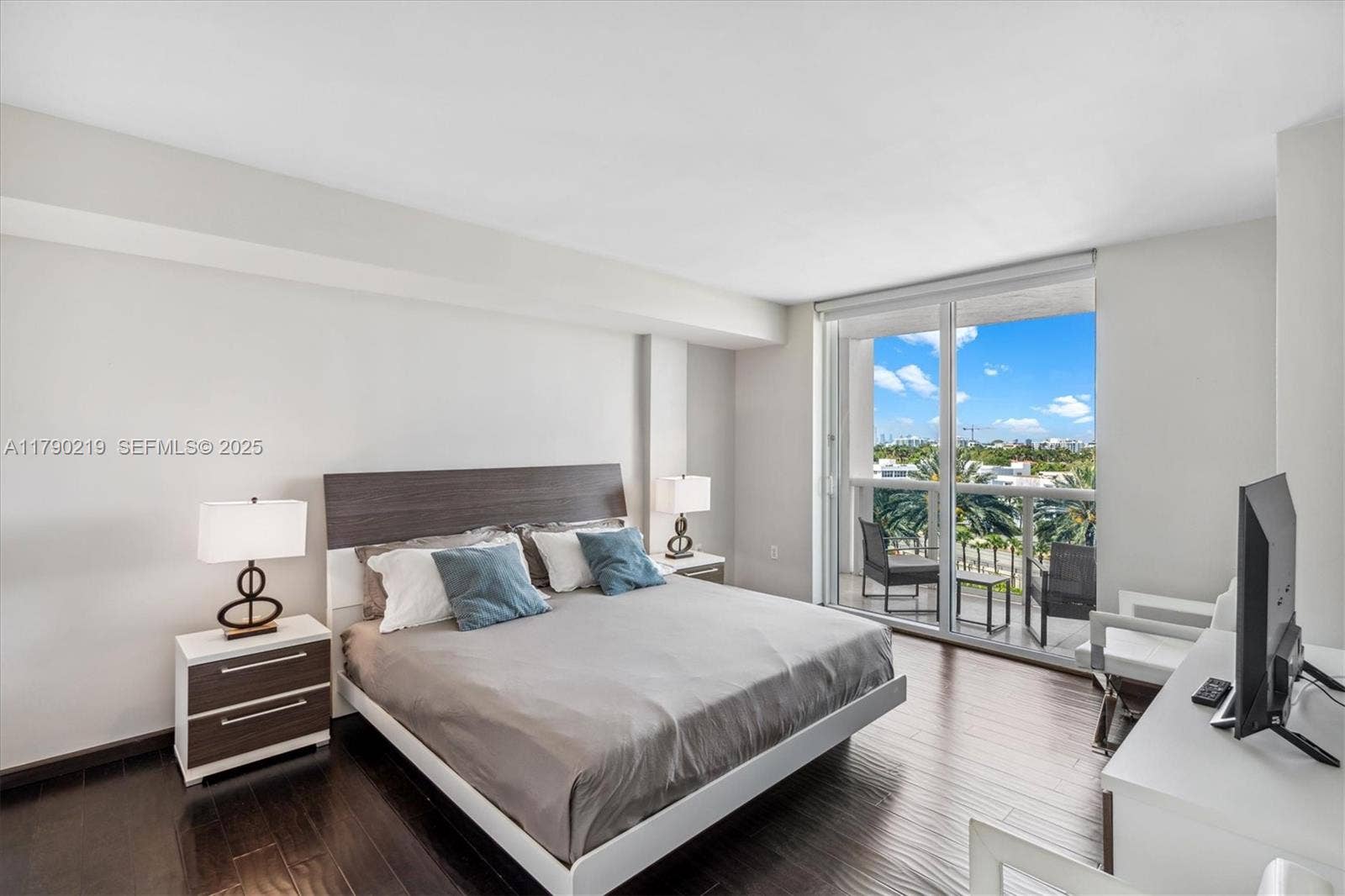 10275 Collins Avenue, #529, Bal Harbour, FL 33154 Photo 14