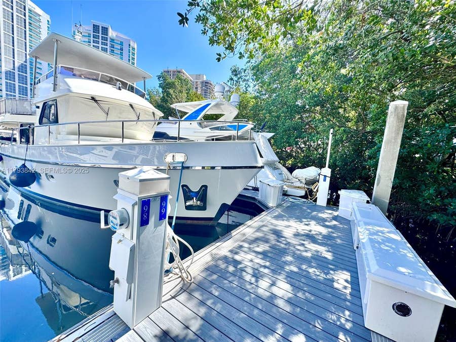 Property photo for 3575 Mystic Pointe Drive, Aventura, FL