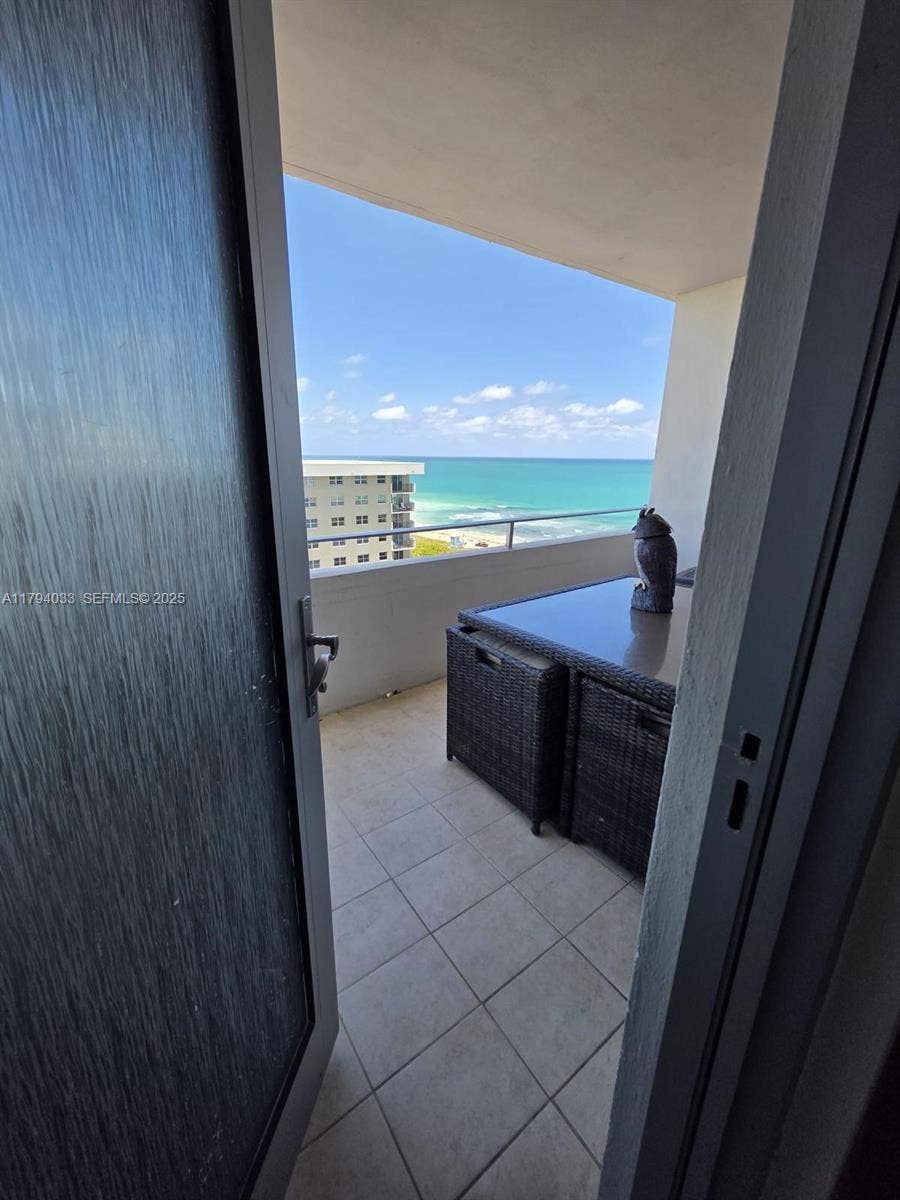 9225 Collins Avenue, #1409, Surfside, FL 33154 Photo 10