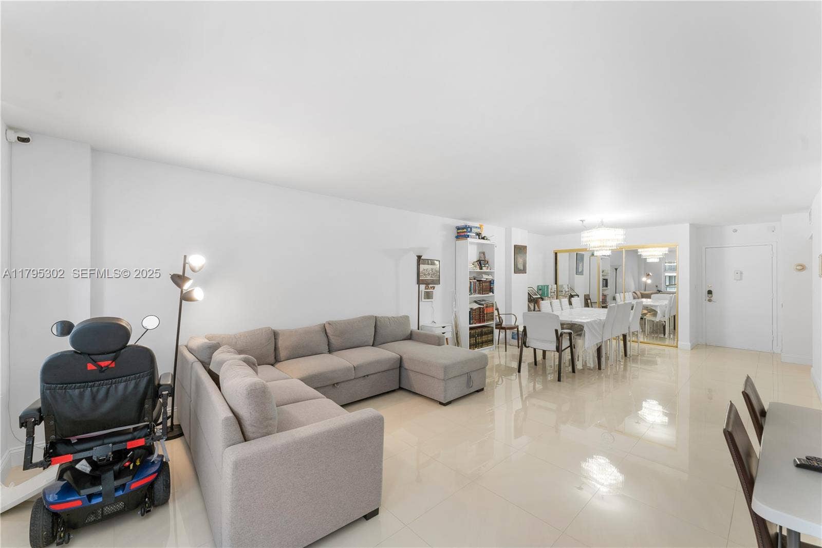 9511 Collins Avenue, #301, Surfside, FL 33154 Photo 4