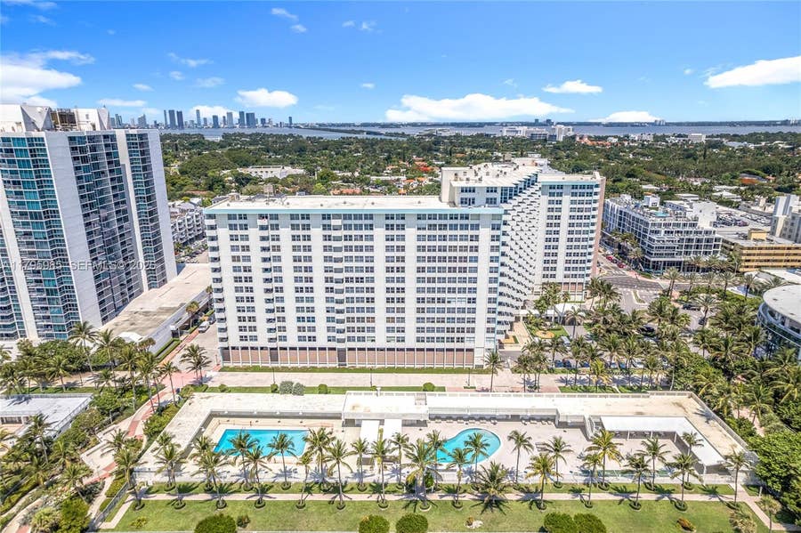 Property photo for 2899 Collins Avenue, #1218, Miami Beach, FL