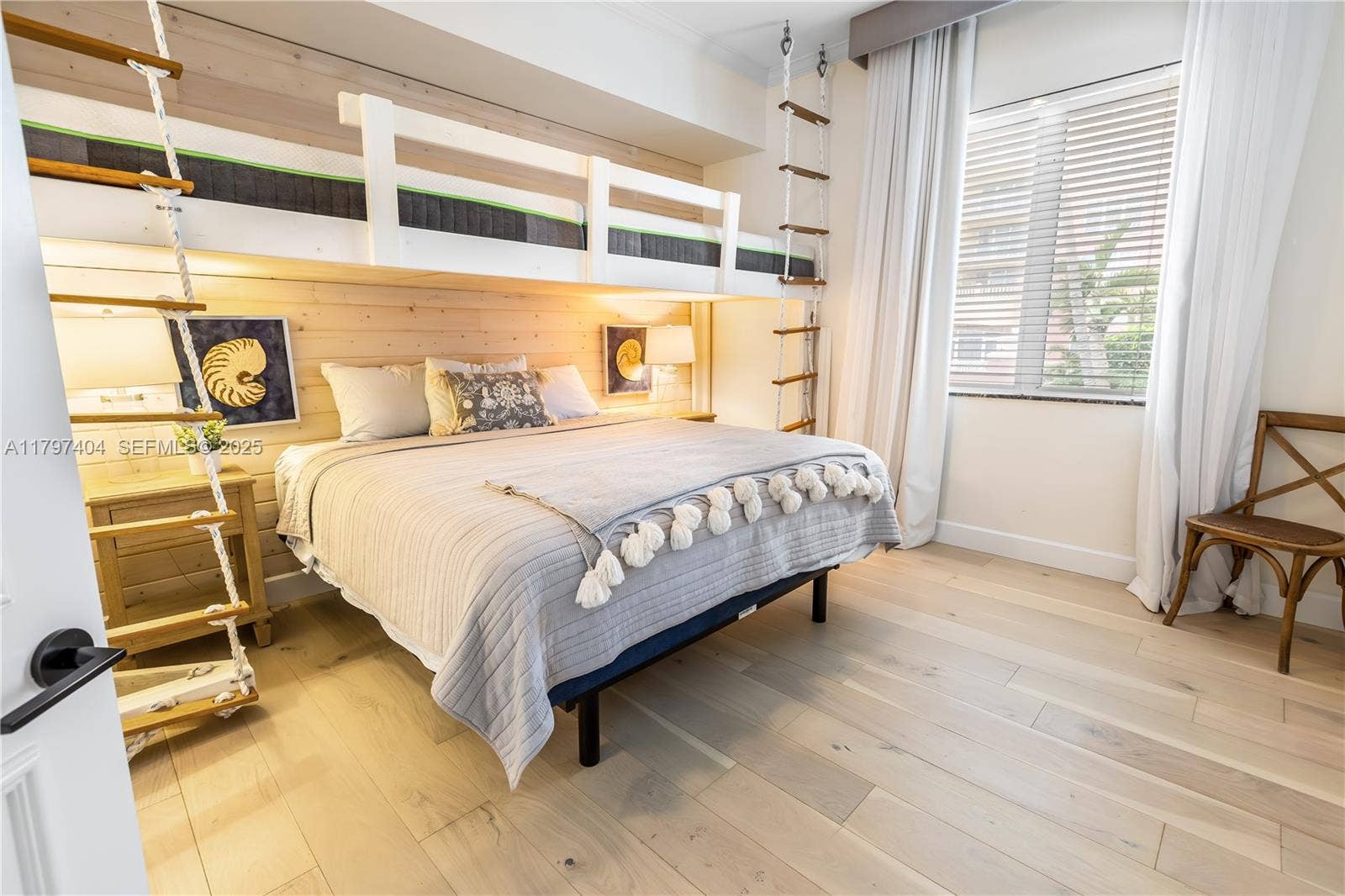 2120 N Ocean Boulevard, #VII, Fort Lauderdale, FL 33305 Guest Bedroom 3, Third Floor