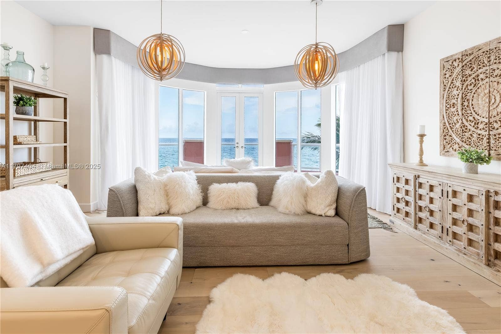 2120 N Ocean Boulevard, #VII, Fort Lauderdale, FL 33305 Main Bedroom, 4th Floor