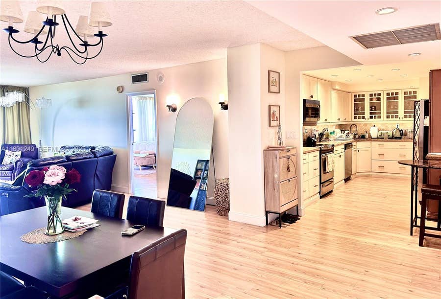 Property photo for 600 Three Islands Boulevard, #905, Hallandale Beach, FL