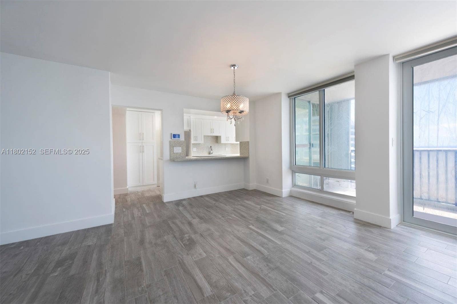 4280 Galt Ocean Drive, #23A, Fort Lauderdale, FL 33308 LR and Dining Area
