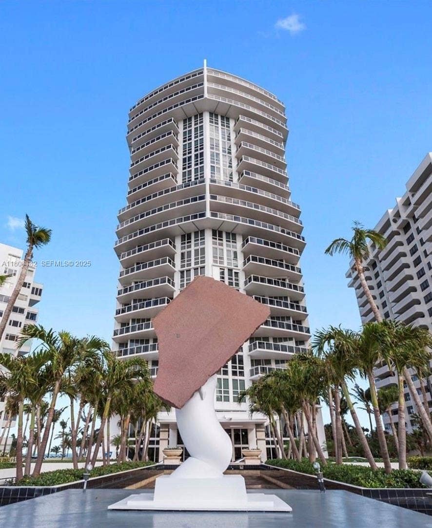 10225 Collins Avenue, #604 Renovated, Bal Harbour, FL 33154 Bellini is doing a new fountain, which will be done soon